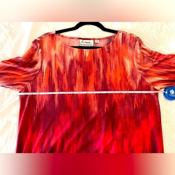 Linea by Louis Dell'Olio Tunic Top Ombré
Watercolors Blouse Size M - Picture 5 of 5